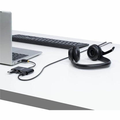 StarTech.com 4-Port USB 2.0 Hub, USB Bus Powered, Small Travel Mini USB Hub, Multi-Port USB 2.0 Splitter, Portable USB Hub, 480Mbps ST4200MINI2-USB-HUB