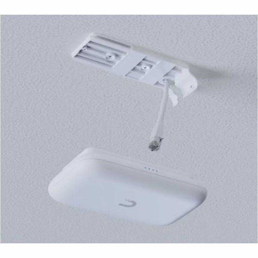 Point d'accès sans fil Ubiquiti double bande IEEE 802.11 a/b/g/n/ac 866,70 Mbit/s - Intérieur/extérieur UK-ULTRA-US