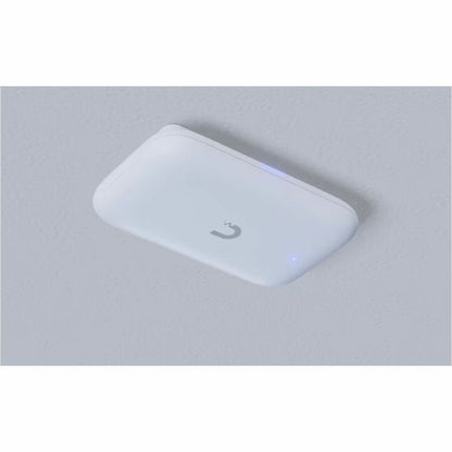 Point d'accès sans fil Ubiquiti double bande IEEE 802.11 a/b/g/n/ac 866,70 Mbit/s - Intérieur/extérieur UK-ULTRA-US