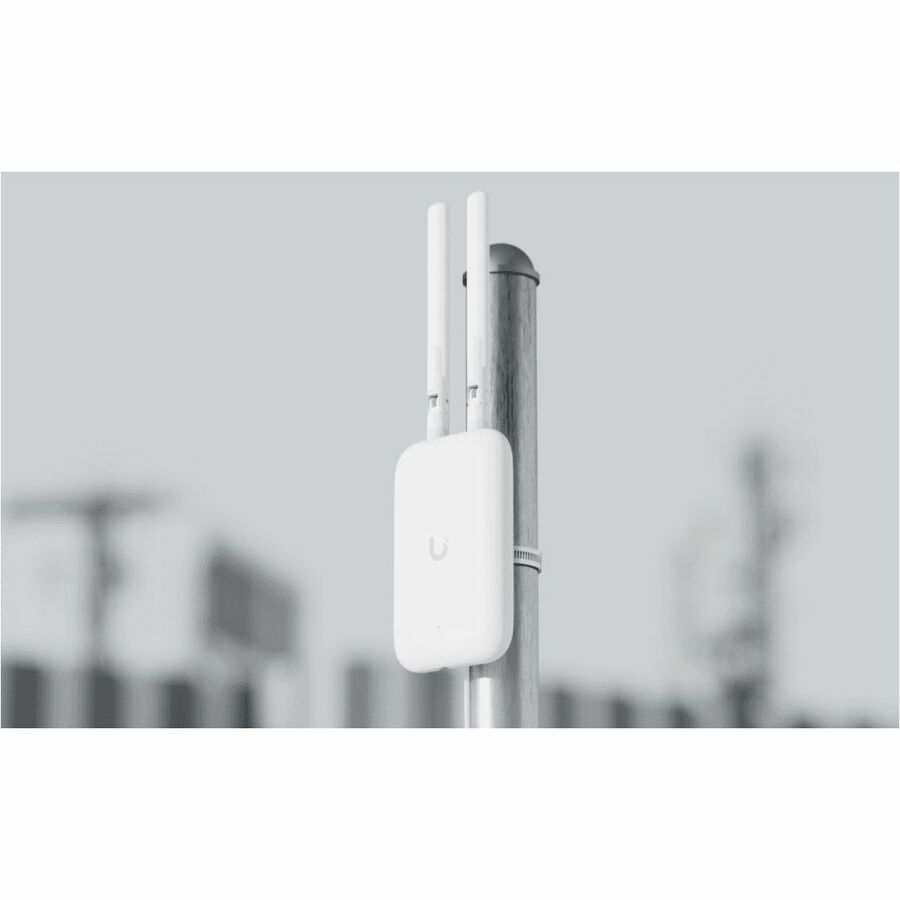 Point d'accès sans fil Ubiquiti double bande IEEE 802.11 a/b/g/n/ac 866,70 Mbit/s - Intérieur/extérieur UK-ULTRA-US