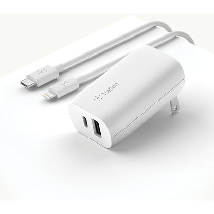 Adaptateur secteur Belkin BOOST↑CHARGE WCB008DQ04WH