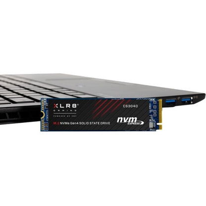 Disque SSD PNY XLR8 CS3040 500 Go - M.2 2280 interne - PCI Express NVMe (PCI Express NVMe 4.0 x4) M280CS3040-500-RB