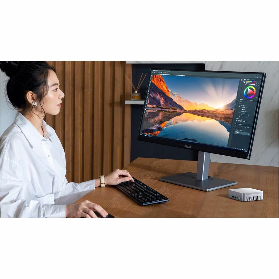 Système Barebone Asus NUC 13 Pro NUC13VYKI7 - Mini PC - Socket BGA-1744 - 1 x Support Processeur - Intel Core i7 13e génération i7-1360P Dodeca-core (12 cœurs) 90AB3VYK-MR81U0