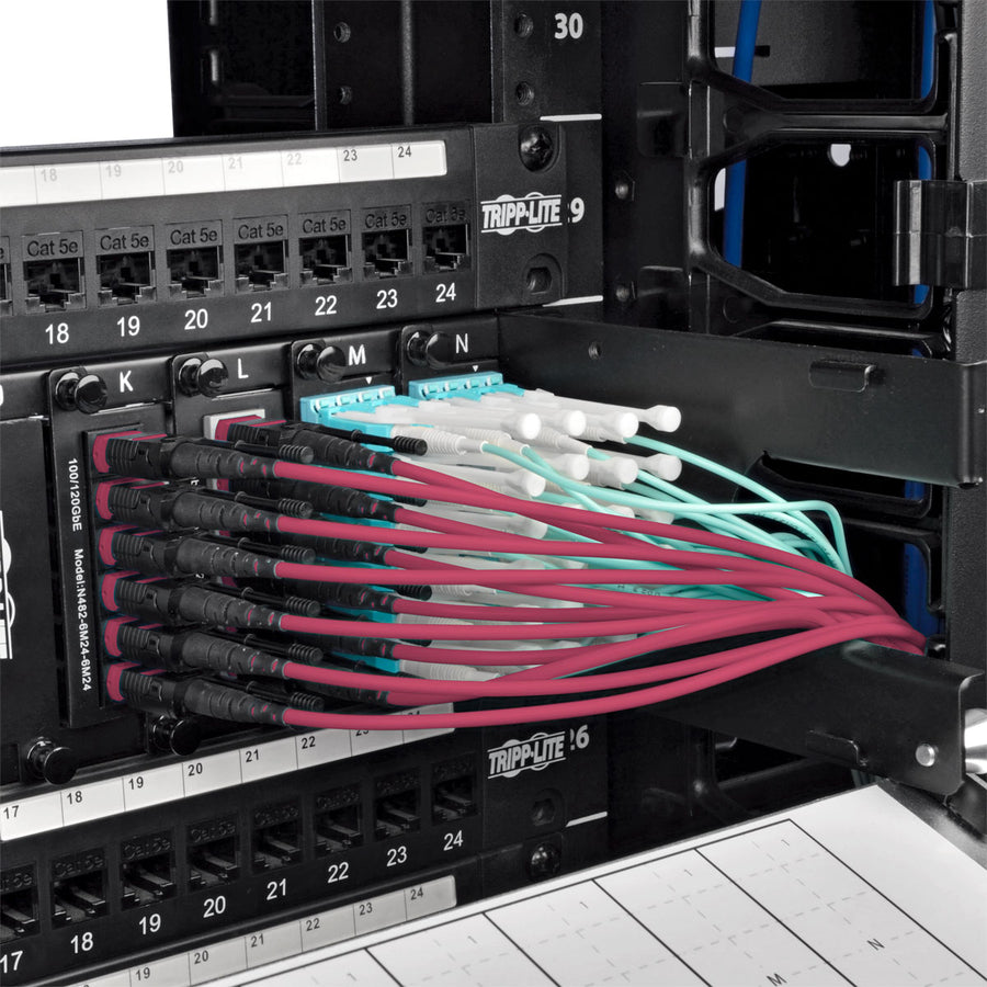 Câble de liaison multimode MTP/MPO Base-8 Tripp Lite par Eaton N858-15M-3X8-MG, magenta, 15 m N858-15M-3X8-MG