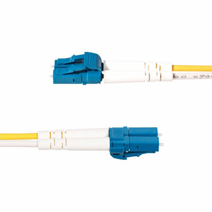 StarTech.com Câble fibre optique duplex monomode LC vers SC (UPC) OS2 de 15 m (49,2 pi), 9/125, 100G, faible perte d'insertion, cordon de raccordement fibre LSZH SMLCSC-OS2-15M