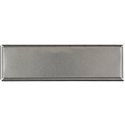 Blindage E/S Supermicro sans aucune ouverture MCP-260-00011-0N
