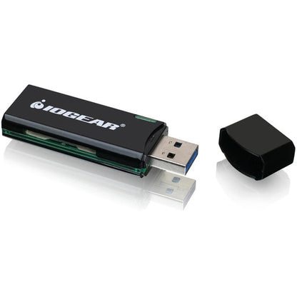 IOGEAR SuperSpeed USB 3.0 SD/Micro SD Card Reader / Writer GFR304SD
