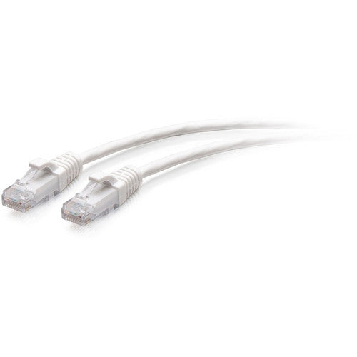 Câble de raccordement Ethernet fin Cat6a sans accroc non blindé (UTP) C2G 15 pieds - Blanc C2G30186