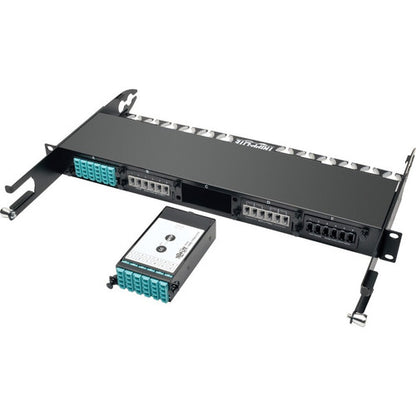 Panneau de brassage 24 fibres Tripp Lite MTP/MPO vers cassette de dérivation x12 LC 10 Gb N482-1M24-LC12