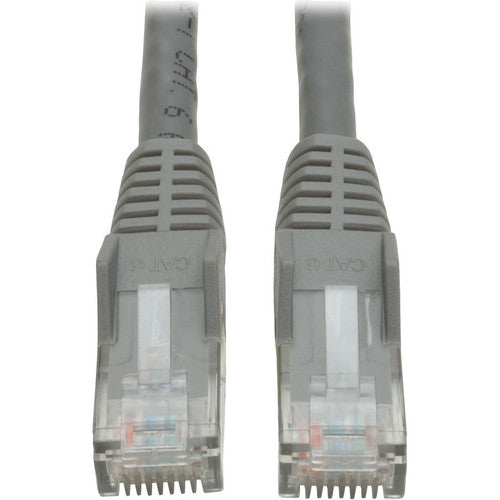 Cordon de raccordement Gigabit Cat6 gris moulé anti-accroc de 35 pieds de Tripp Lite par Eaton N201-035-GY