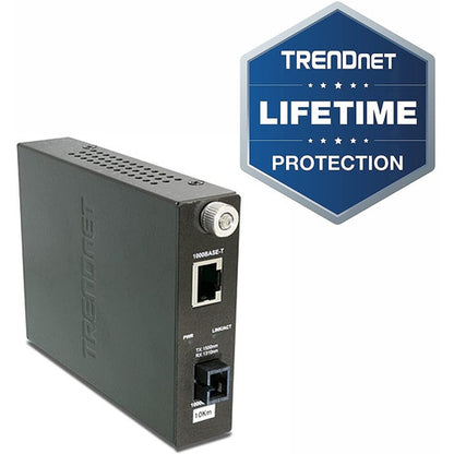 Convertisseur de média fibre optique monomode 1000Base-T vers 1000Base-LX intelligent TRENDnet (10 km/6,2 miles) Convertisseur fibre vers Ethernet ; Port fibre ; RJ-45 ; Protection à vie ; TFC-1000S10D3 TFC-1000S10D3