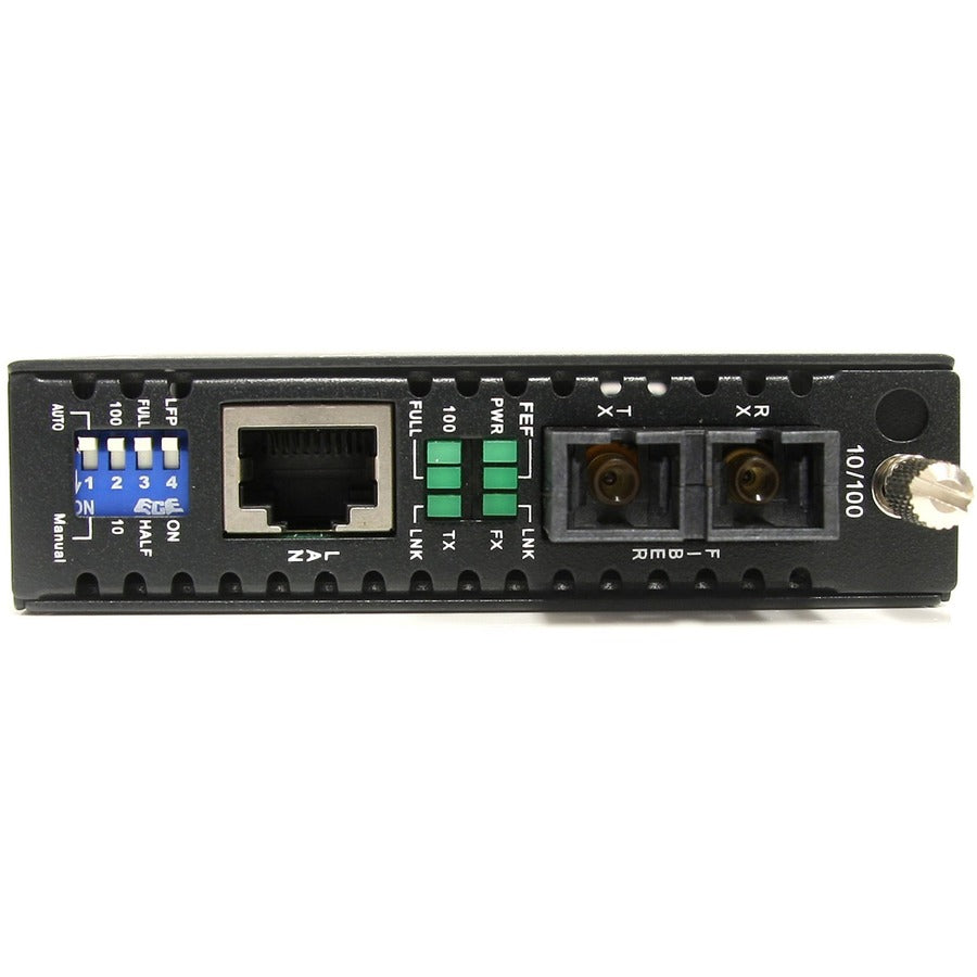 Convertisseur de média fibre optique multimode 10/100 Mbps SC 2 km ET90110SC2 de StarTech.com