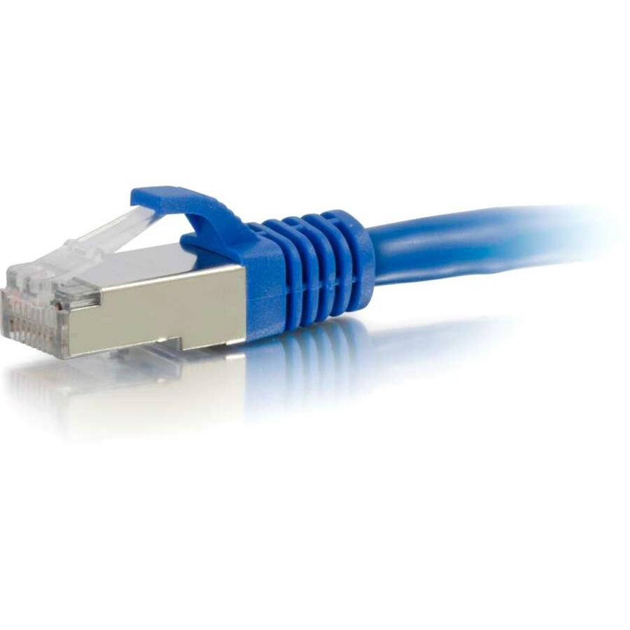 Câble de raccordement réseau blindé anti-accroc Cat6a de 10 pieds C2G (STP) - Bleu 00681