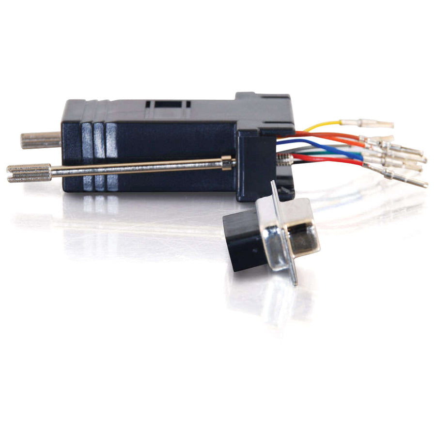 Adaptateur modulaire C2G RJ-45 vers DB-9 02943