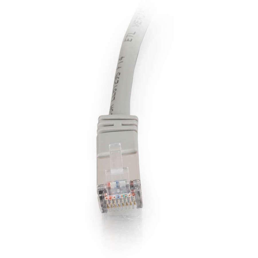 Câble de raccordement réseau blindé moulé C2G Cat5e de 10 pieds - Gris 27255