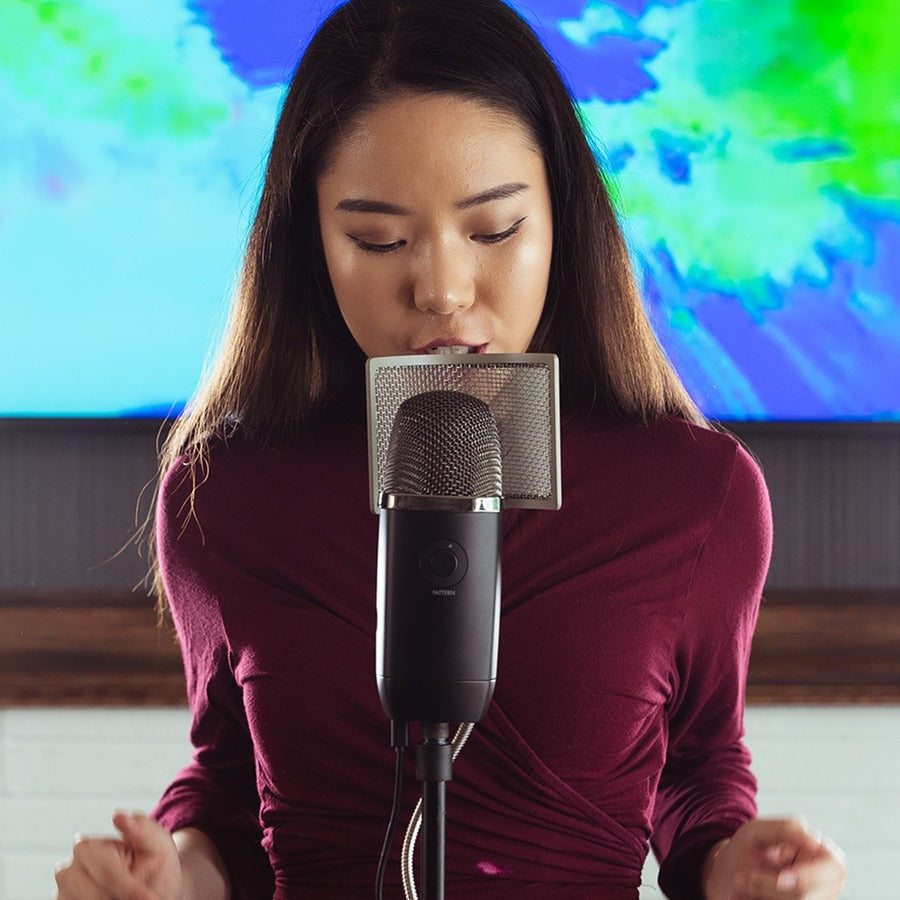 Blue Yeti X Wired Condenser Microphone 988-000462