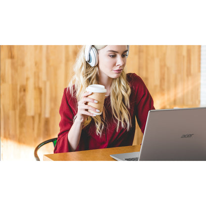 Ordinateur portable Acer Aspire 5 A515-45 A515-45-R8EA 15,6" - Full HD - AMD Ryzen 7 5700U - 8 Go - SSD 512 Go - Clavier anglais (États-Unis), français - Argent pur NX.A82AA.00L
