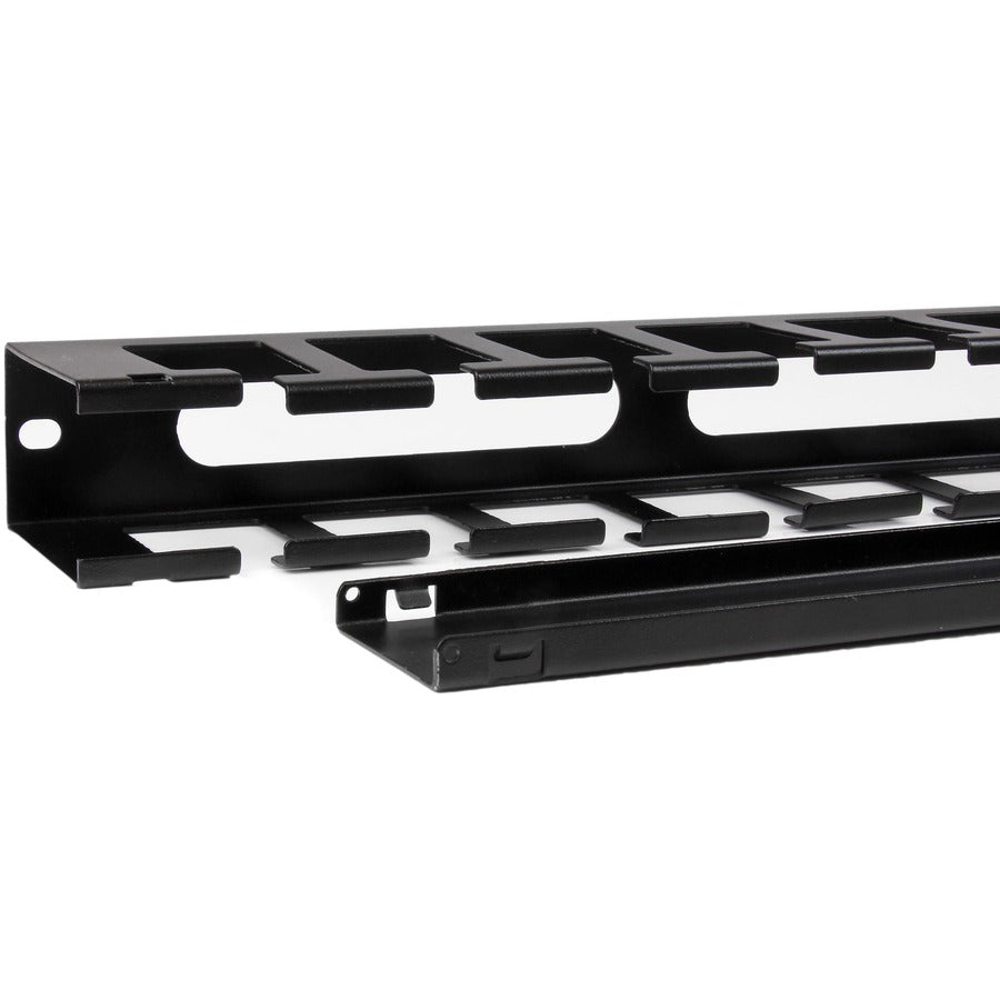 StarTech.com Panneau de gestion des câbles pour rack 1U avec couvercle CMDUCT1UX
