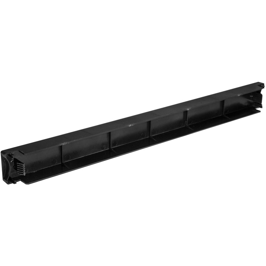 StarTech.com Panneaux d'obturation 1U - Panneau de rack vierge sans outil - Panneaux de rack vierges - Panneaux de remplissage - Lot de 10 BLANKP10